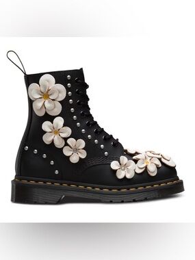 Dr Marten 1460 Pascal Flower boots